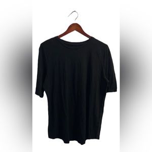 EILEEN FISHER BLACK TEE